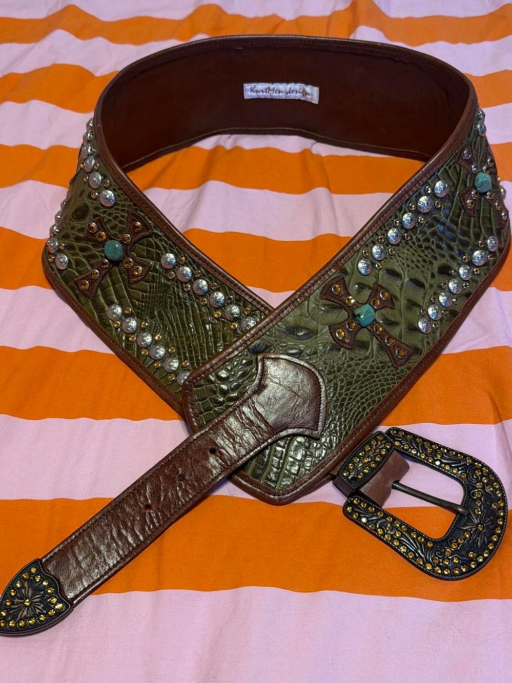 Kurtmen leather alligator belt studs crystals turquoise cross statement belt - Picture 3 of 16